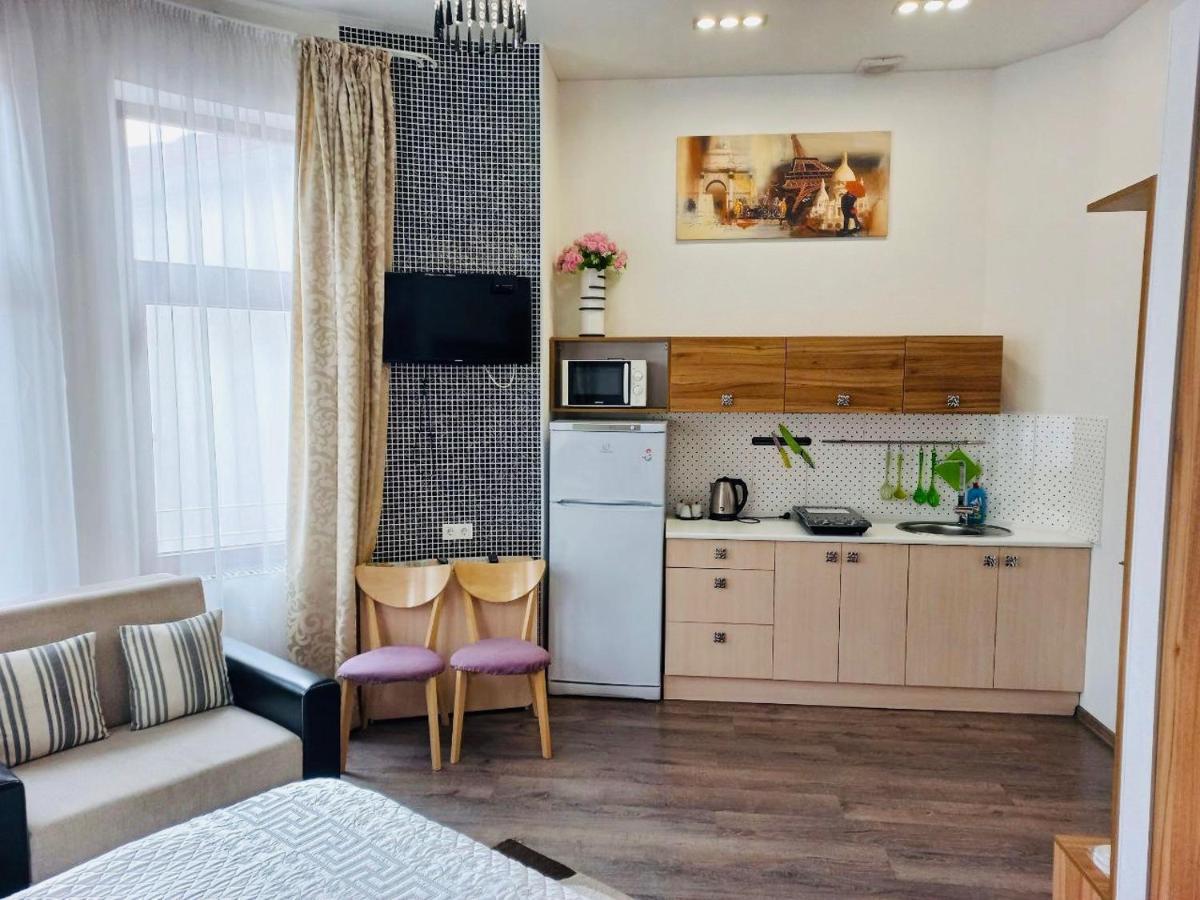 Apartments & Villa Georg โอเดสซา ภายนอก รูปภาพ