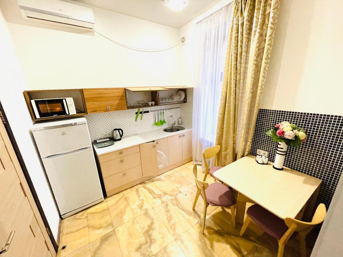 Apartments & Villa Georg โอเดสซา ภายนอก รูปภาพ