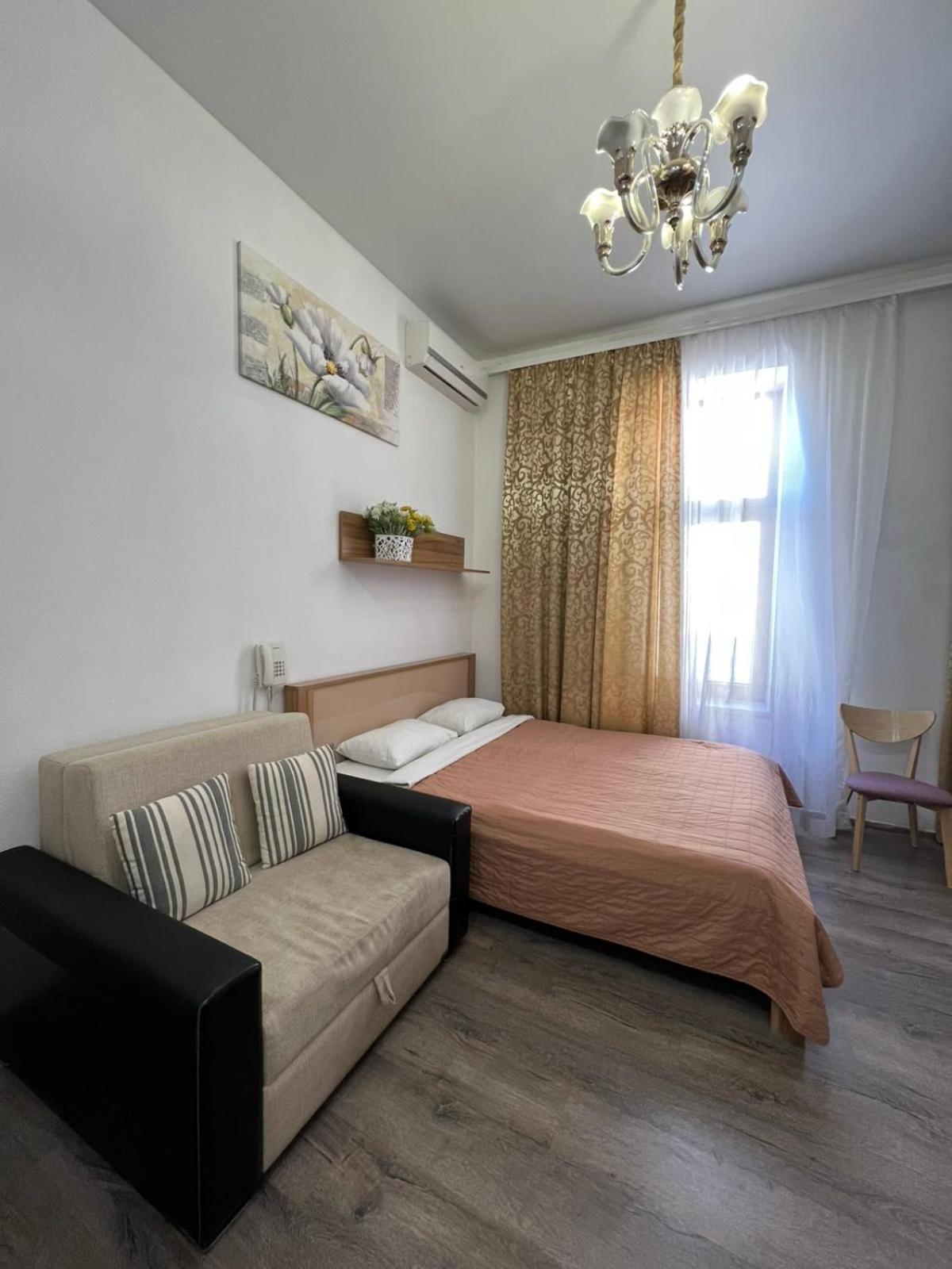 Apartments & Villa Georg โอเดสซา ภายนอก รูปภาพ